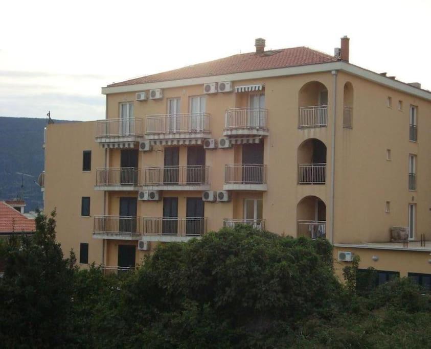 Apartments Lux Milano, Savina,Herceg-Novi Herceg Novi Eksteriør bilde